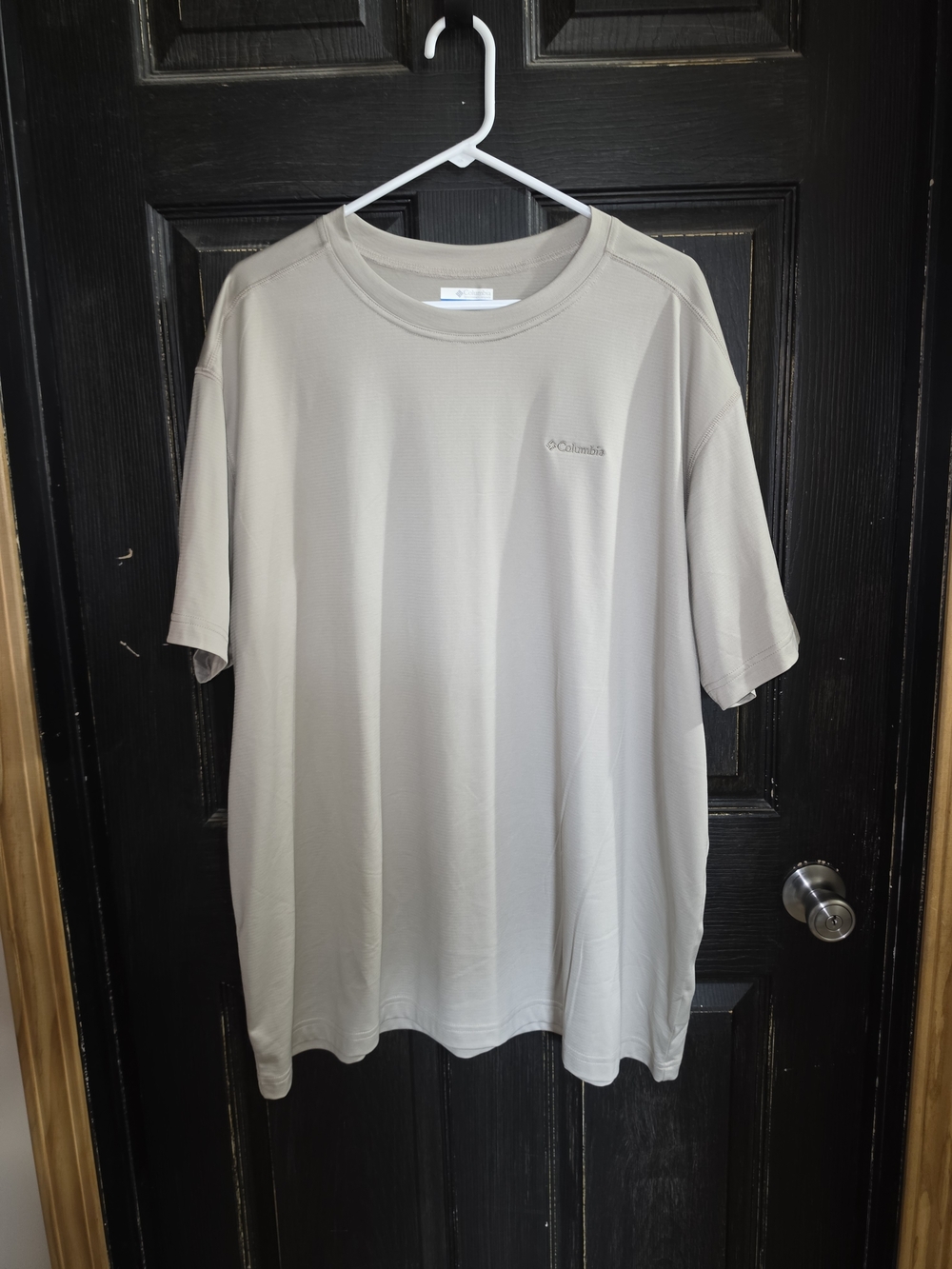 Columbia Men’s Short Sleeve Performance Tee - Light Taupe